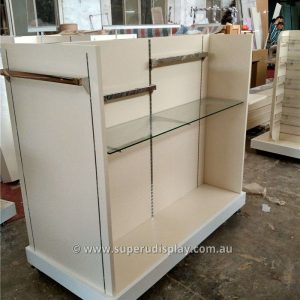 Zelow Bags Shop Fittings Manufacturing